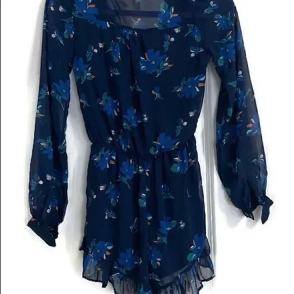 NWT Japna beautiful romper with front surplice top - Picture 3 of 10